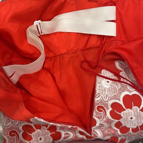 Tibi Floral Embroidery Overlay Strapless Silk Mini Dress size 0 - Picture 4 of 10